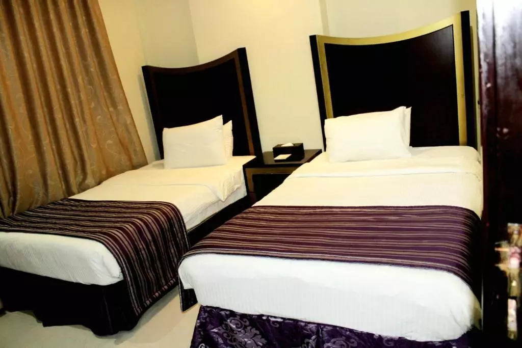 Tourist Hotel